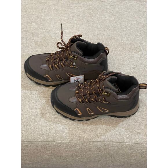 NWT Deer Stags Boy's Drew Hiker Boot Size 5 - Picture 3 of 10